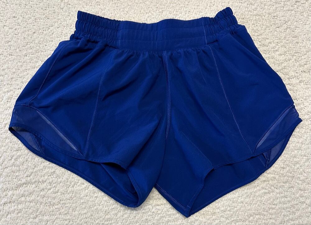 Lululemon Hotty Hot Shorts Size 4 Tall